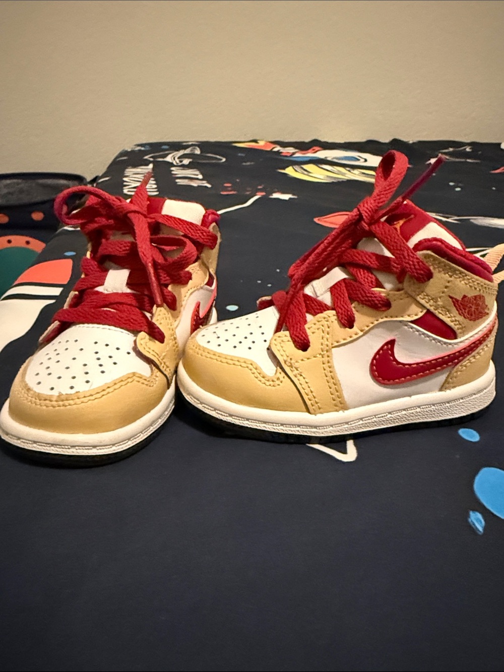 Nike Kids High-Top Sneakers in Red and Tan